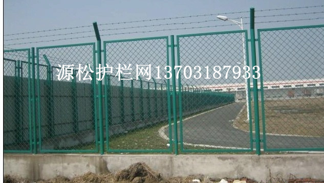 框架護(hù)欄網(wǎng)